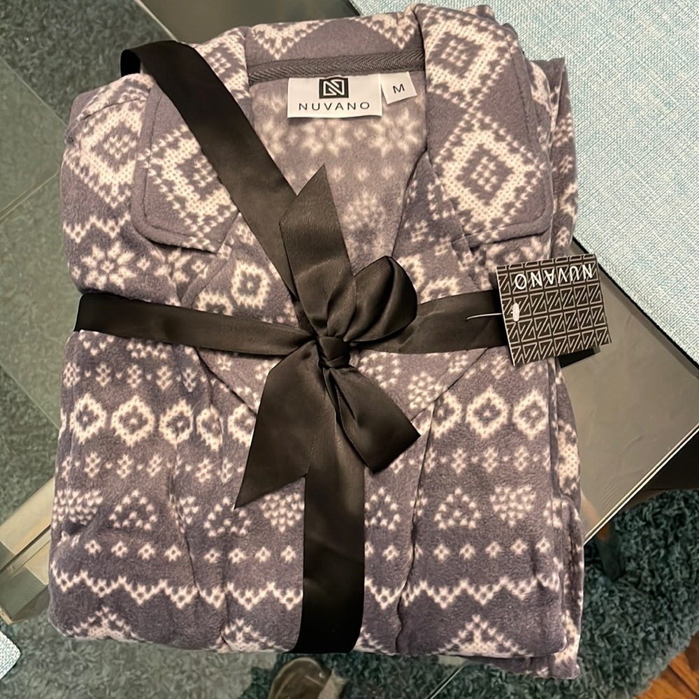 Nuvano Pajamas set